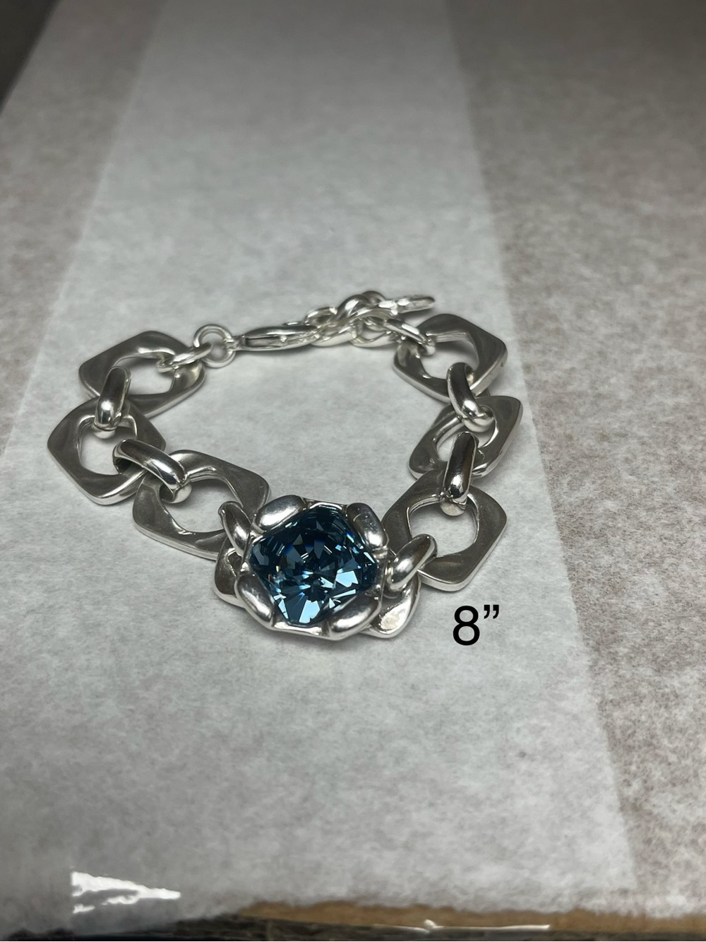 UNOde50 "Marvelous" Silver Plated Link Chain Bracelet with Blue Crystal